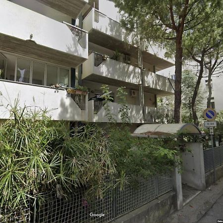 5 Viale Fano Apartment リミニ エクステリア 写真