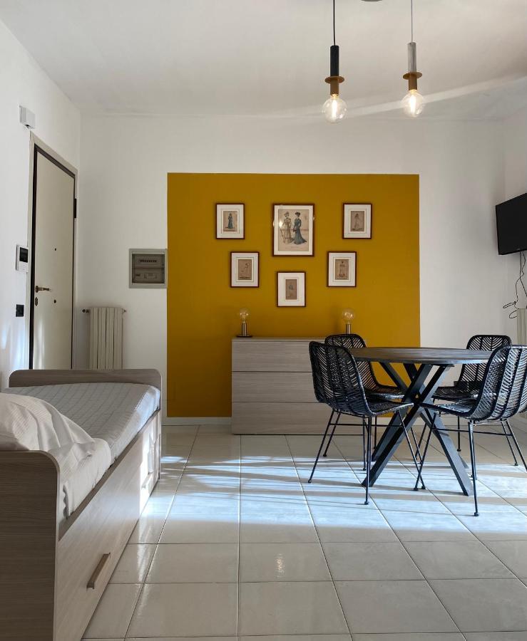 5 Viale Fano Apartment リミニ エクステリア 写真